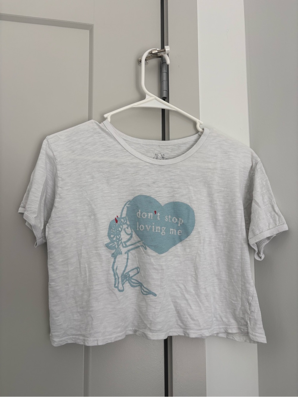 Boys Lie White Crop Tee with Light Blue Heart Graphic